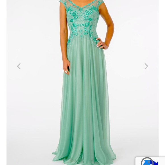 GLS Collective Gown - Picture 1 of 2